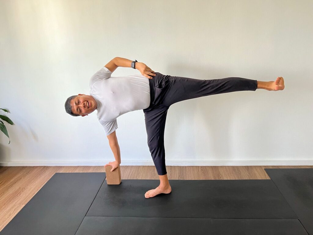 hatha yoga at yogabar